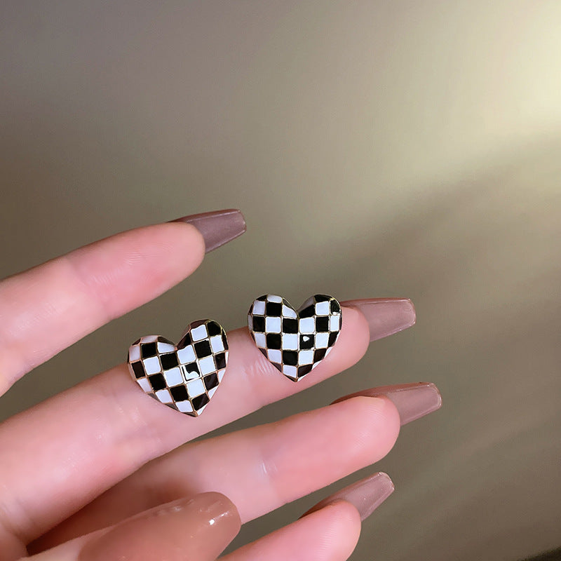 Wholesale High-end Eye-catching Temperament Fashion Light Luxury Versatile Earrings